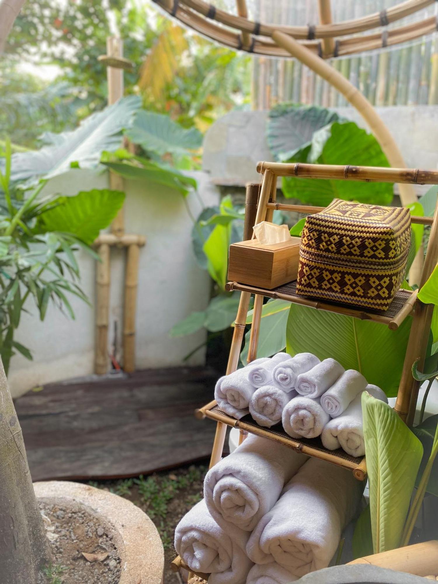 Wahem Eco Bamboo - Magical Bamboo House Ubud Bali Villa ภายนอก รูปภาพ