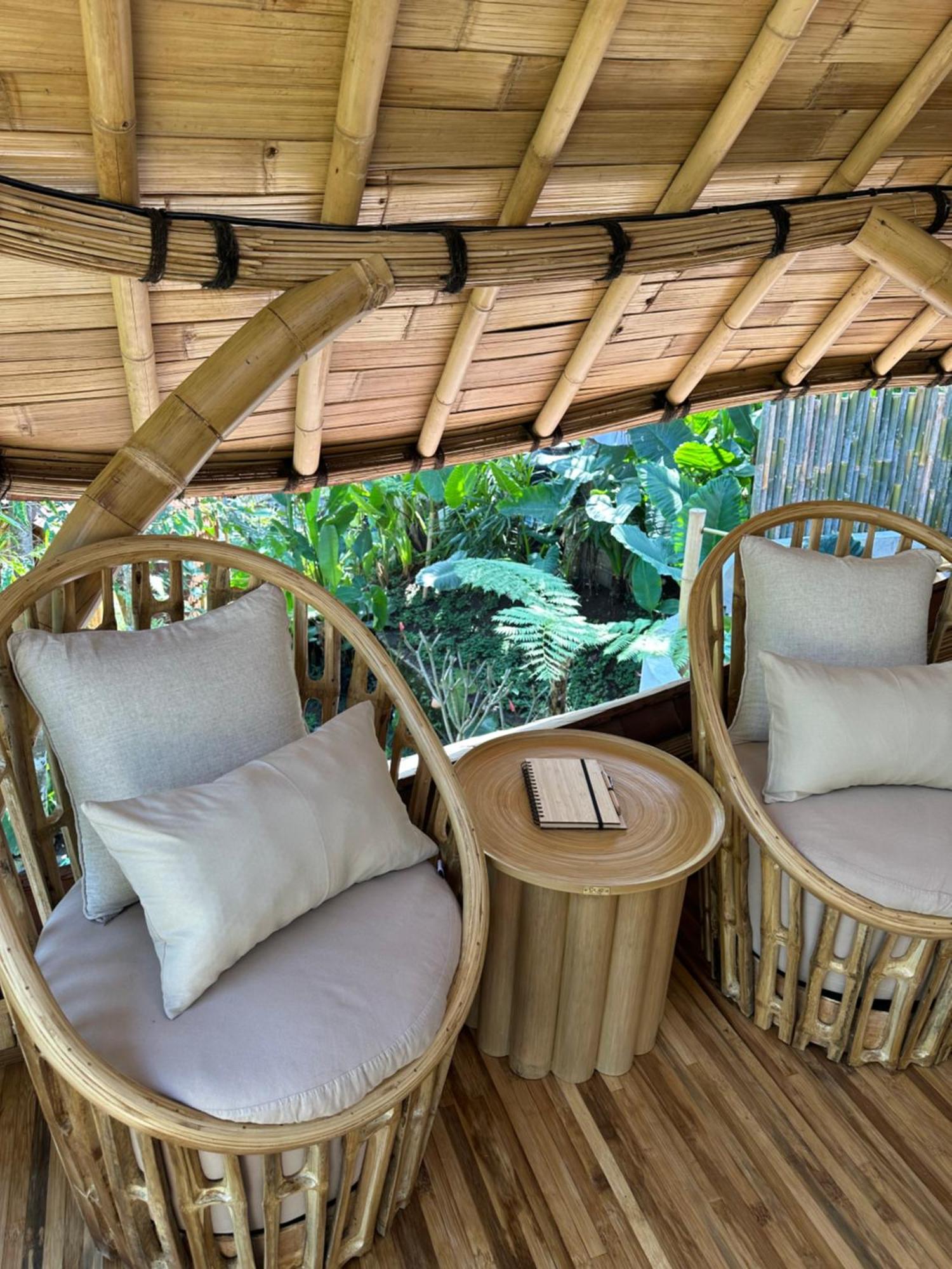 Wahem Eco Bamboo - Magical Bamboo House Ubud Bali Villa ภายนอก รูปภาพ